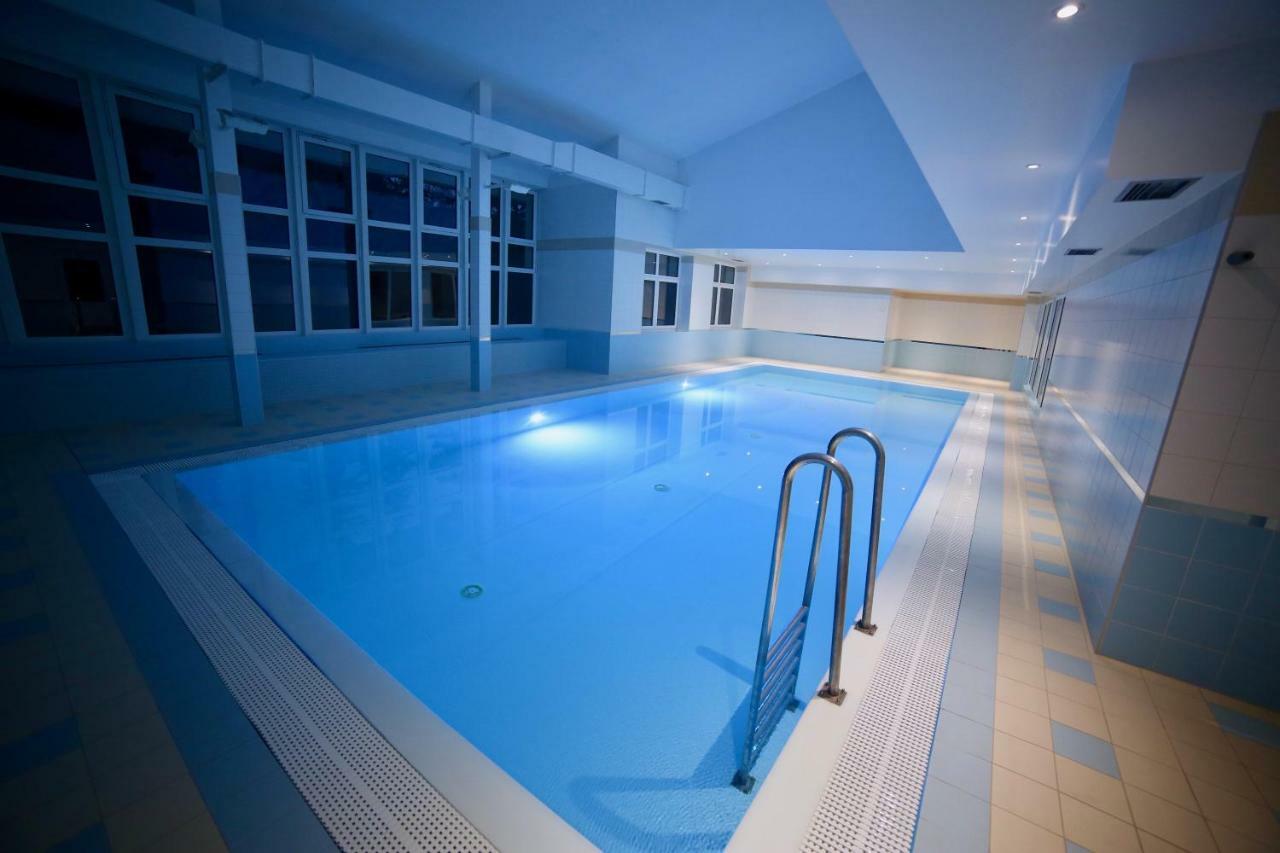 Wellness Apartman Pec بيتس بود سنيزكو المظهر الخارجي الصورة