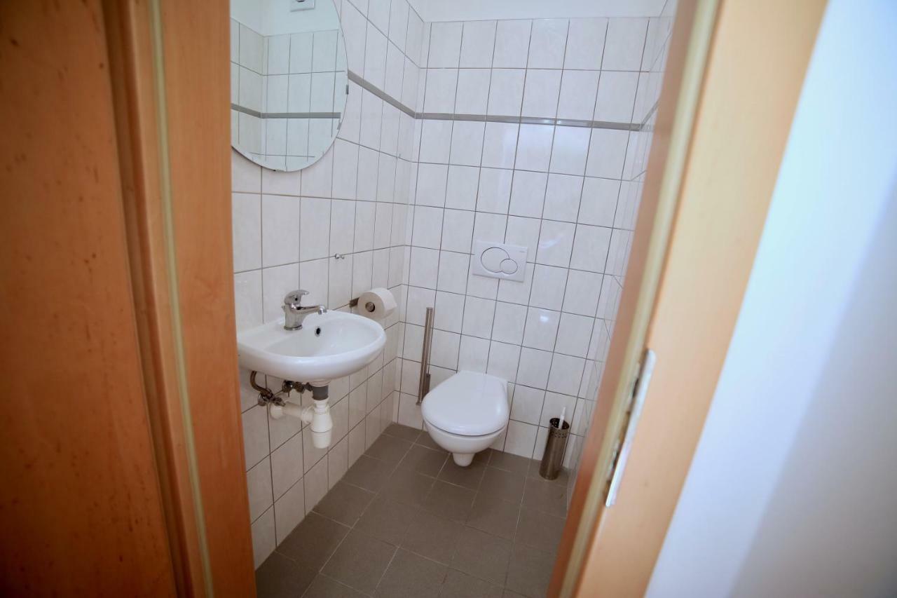 Wellness Apartman Pec بيتس بود سنيزكو المظهر الخارجي الصورة