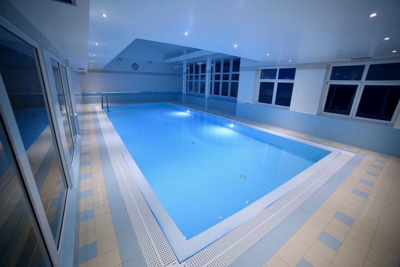 Wellness Apartman Pec بيتس بود سنيزكو المظهر الخارجي الصورة