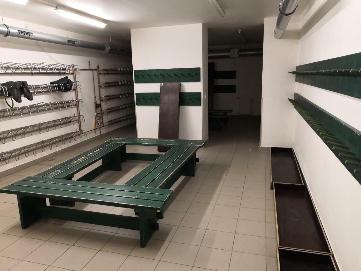 Wellness Apartman Pec بيتس بود سنيزكو المظهر الخارجي الصورة